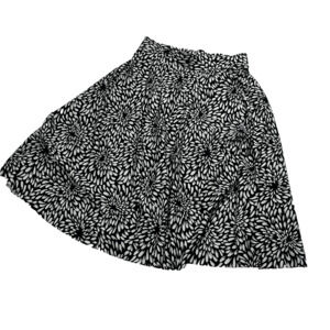 Covington Black White Stretch Floral Like Midi Skirt Medium Business Casual